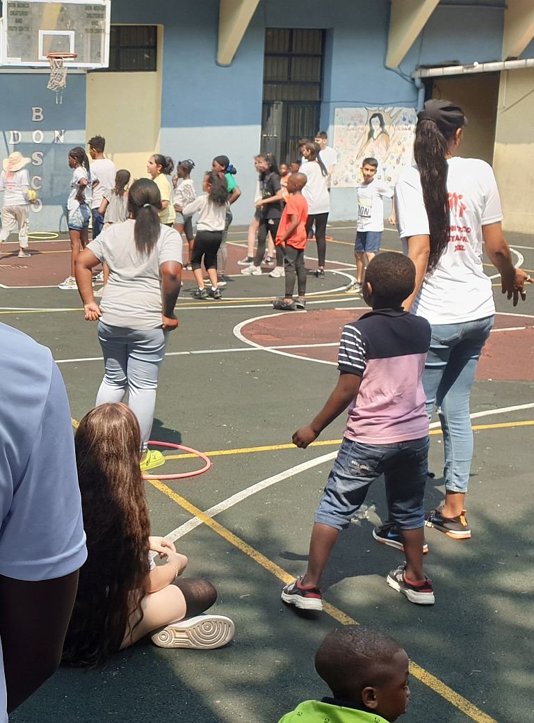 junge Geflüchtete bei Freizeitaktivitäten im Don Bosco Jugendzentrum in Istanbul 